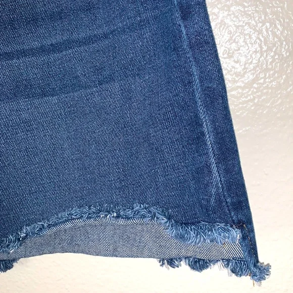 FRAME LE MINI RAW STAGGER EDGE DENIM MINISKIRT SIZE 29